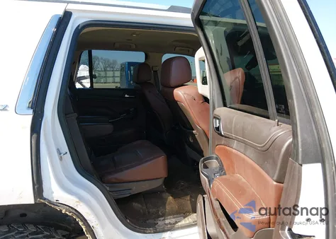 2016 Chevrolet Tahoe Ltz z USA, uszkodzony, nr VIN 1GNSCCKC1GR383517